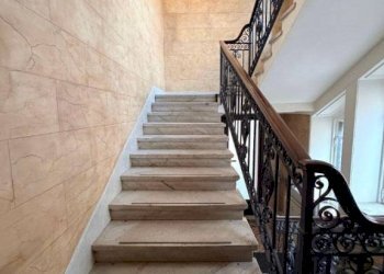 Scala - Ufficio via Luigi Sacco, 4, Varese - foto 5