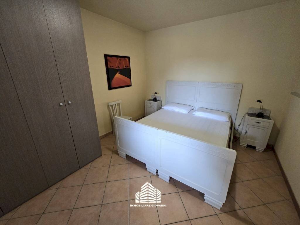 Camera da letto - Appartamento via Camillo Benso di Cavour, 61, Sommariva del Bosco - foto 3