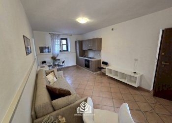 Cucina - Appartamento via Camillo Benso di Cavour, 61, Sommariva del Bosco - foto 1