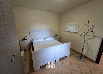 Camera da letto - Appartamento via Camillo Benso di Cavour, 61, Sommariva del Bosco - foto 7