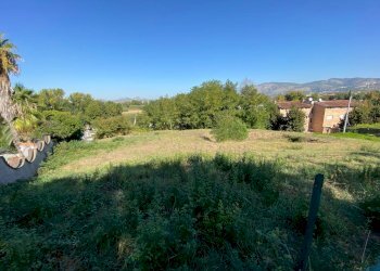 WhatsApp Image 2023-10-12 at 15.56.35 (5).jpeg - Terreno edificabile Via del Teatro Latino, Tivoli - foto 1