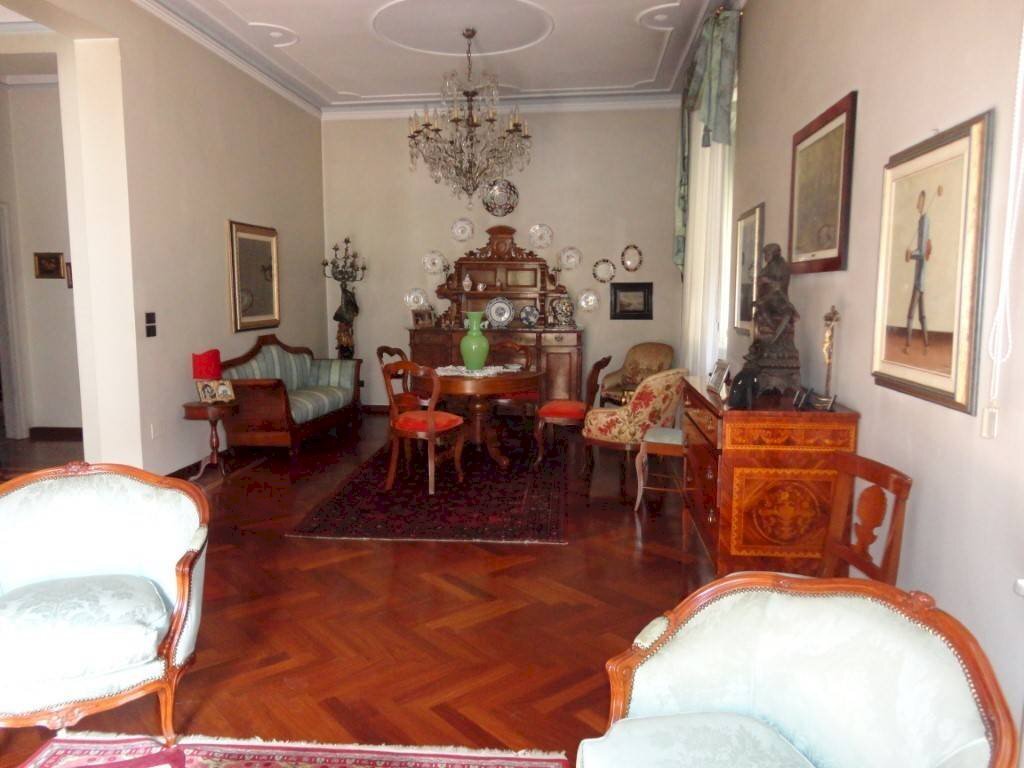 Villa Alessandria - foto 1