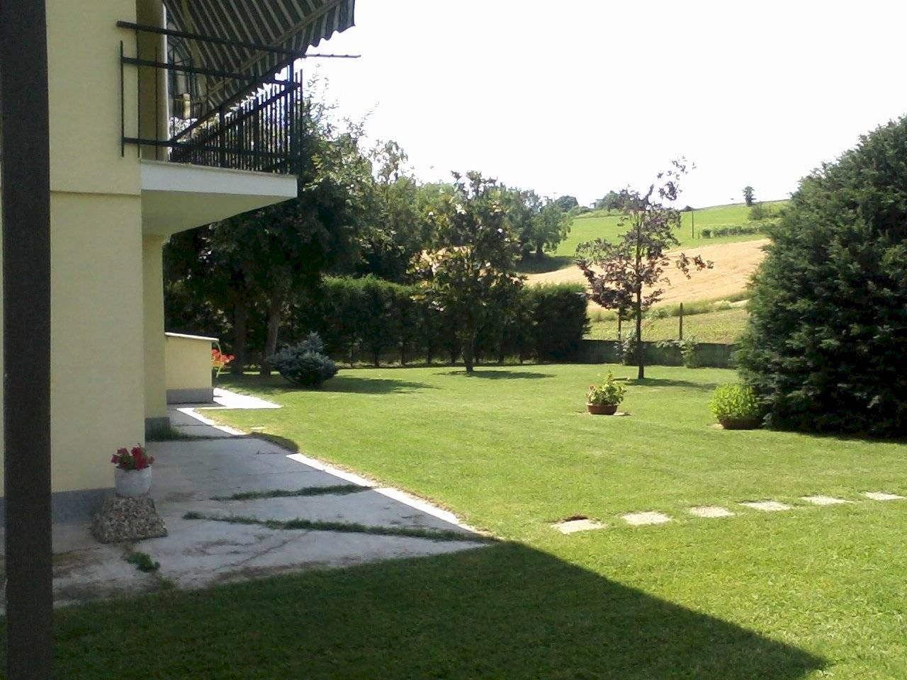 giardino - Villa Alessandria - foto 1