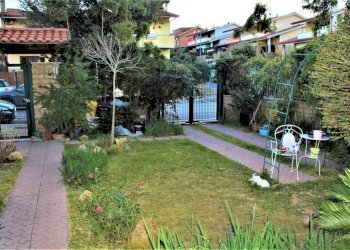 2.JPG - Casa indipendente Via Ezio Maroncelli, Civitavecchia - foto 2