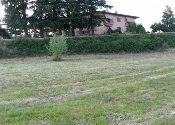 AREA - Terreno edificabile via Piave, Bregano - foto 9