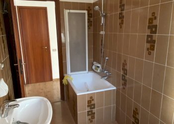 IMG_3863.jpg - Trilocale Via Francolano, Casarza Ligure - foto 10