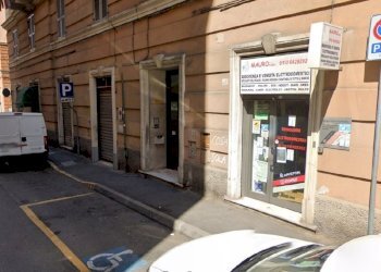 7_page-0001.jpg - Locale Commerciale Via Pietro Cristofoli 27R, Genova - foto 2