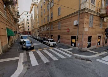 3_page-0001.jpg - Locale Commerciale Via Pietro Cristofoli 27R, Genova - foto 5