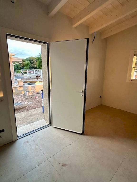 Stanza non arredata - Villa strada della Osciana, Manerbio - photo 2