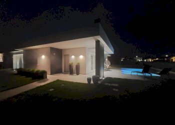 Piscina - Villa Manerbio - foto 1