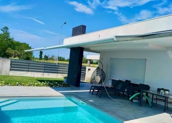 Piscina - Villa Manerbio - foto 7