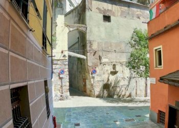 Appartamento vico Inferiore del Roso, Genova (zona Centro Storico) - foto 9