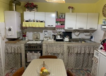 IMG_4010.JPG - Appartamento Sarzana - foto 22