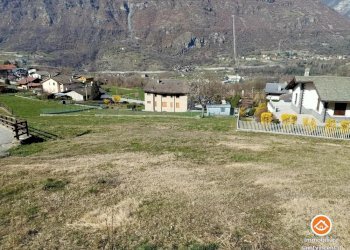 Building land Pontey - photo 5