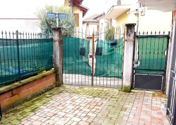 Two-room apartment Via Cervino, San Mauro Torinese - photo 16