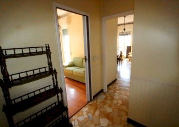 disimpegno - Three-room apartment via Diano Marina, Genova - photo 11