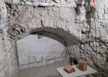 bagno situazione attuale - Bilocale Vico Scuri 8A, Ventimiglia - foto 3