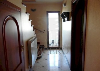 disimpegno con scala interna - Porzione di casa Via Braie 185, Camporosso - foto 11