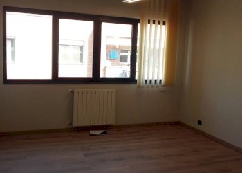 Ufficio via carlo piaggia, Capannori - foto 13