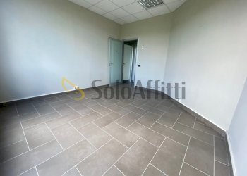 8.jpg - Ufficio Viale delle industrie, Caserta - foto 9