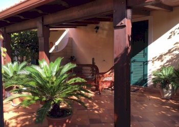 19 - VERANDA.JPG - Villa a Schiera Modica - foto 15