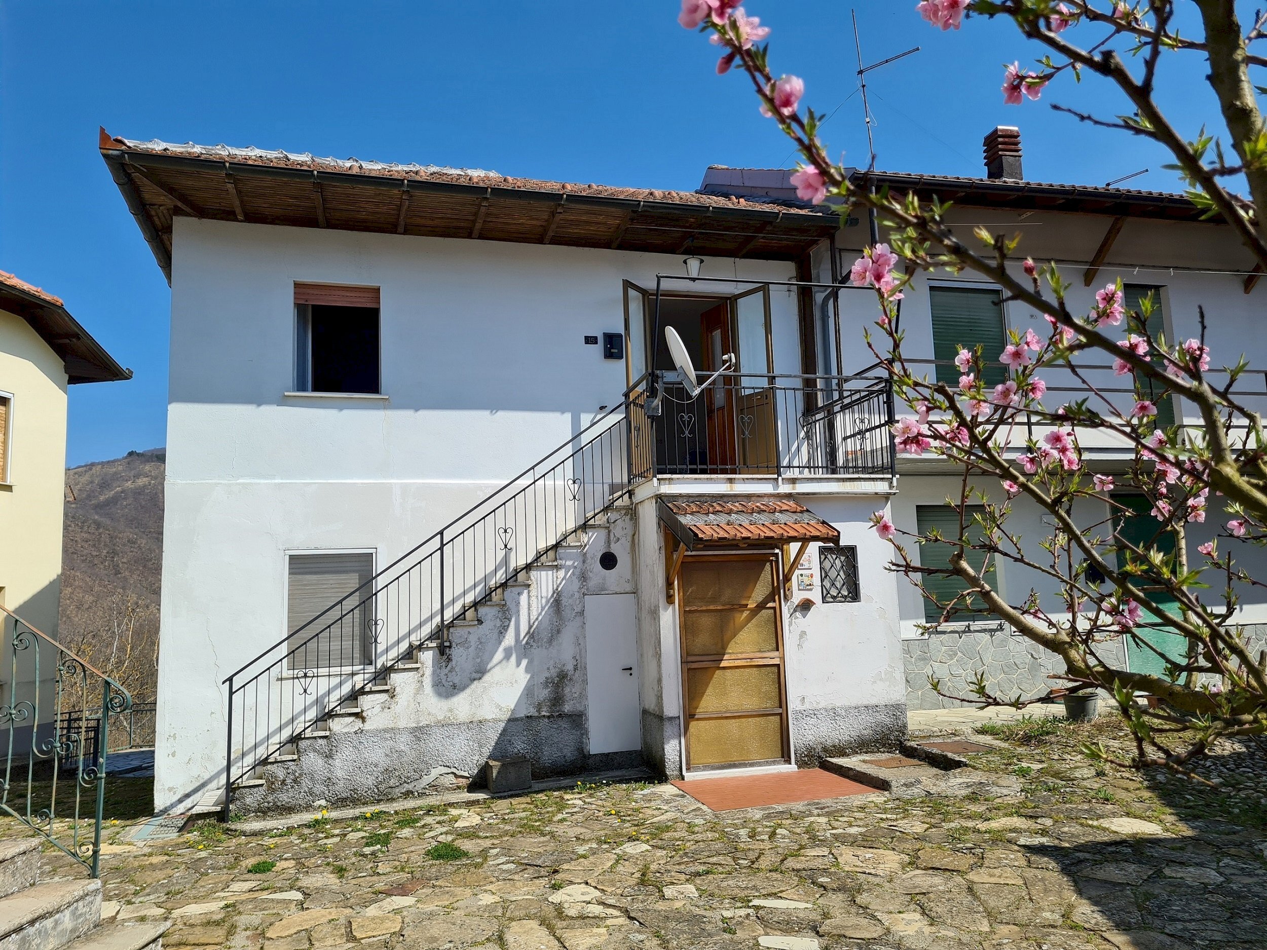 Apartment Vobbia - photo 1