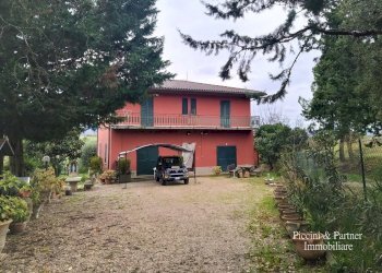 01.jpg - Porzione di casa Strada Passera San Lorenzo Pagino 11, Perugia - foto 1