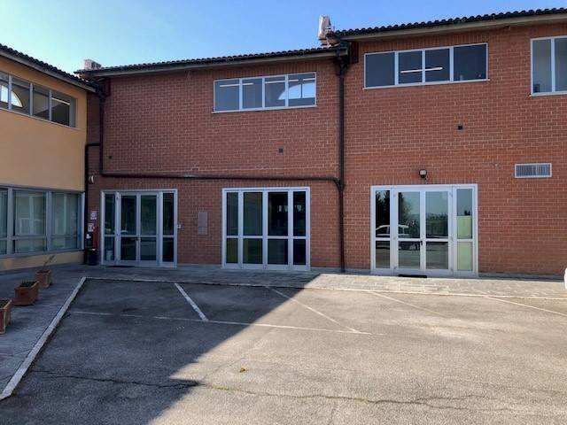 Office via Cassia, San Quirico d'Orcia - photo 2