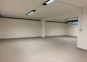 Attività Commerciale Via Salicchi, Lucca - foto 7