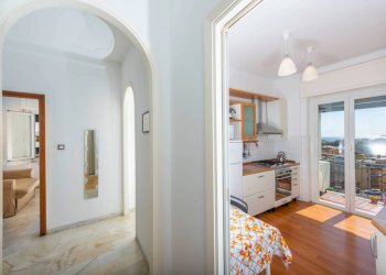 Disimpegno - Appartamento via Simone Schiaffino, 16, Genova (zona Quarto) - foto 10