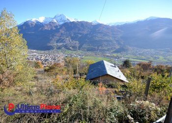 Building land Frazione Vignoles, Aosta - photo 1