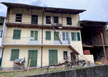 Esterno casa - Casa indipendente via Piane, Azeglio - foto 1