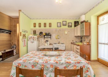 Apartment in Villa via Matteodo Bernardo, Snc, Frassino - photo 11