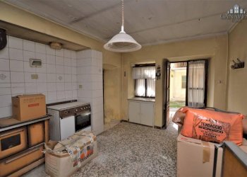 Cucina - Casa indipendente via xx settembre, 16, Cuceglio - foto 10