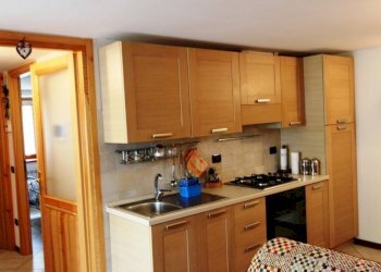 Angolo cottura - Three-room apartment Frazione Cerian, 2, Antey-Saint-Andrè - photo 4