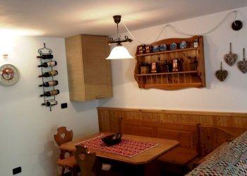 Soggiorno - Three-room apartment Frazione Cerian, 2, Antey-Saint-Andrè - photo 6