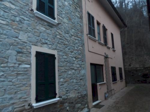 Porzione di casa Bettola - foto 2