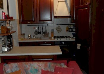 Portion of a house Bettola - photo 11