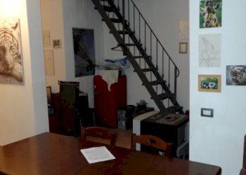 Portion of a house Bettola - photo 12