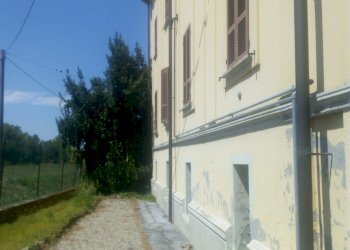 Casa indipendente San Giorgio Piacentino - foto 4