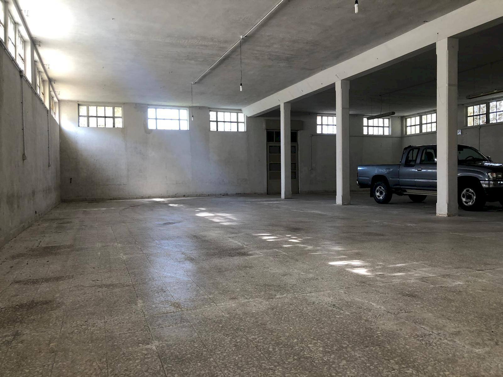 Shed sarzanese sud, Massarosa - photo 1