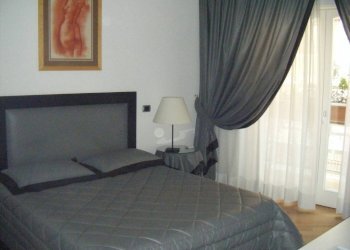Camera da letto - Bilocale via Lovanio, Roma - foto 5