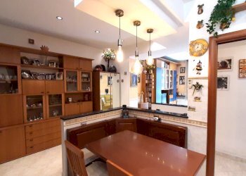 Quadrilocale via Ayroli, Genova (zona San Fruttuoso) - foto 9