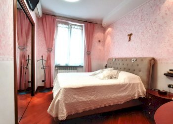 Quadrilocale via Ayroli, Genova (zona San Fruttuoso) - foto 12