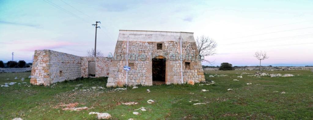 Agricultural land Castrignano del Capo - photo 1