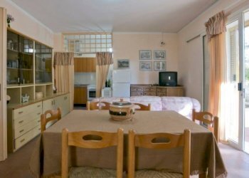 Salone - Trilocale Castrignano del Capo - foto 3