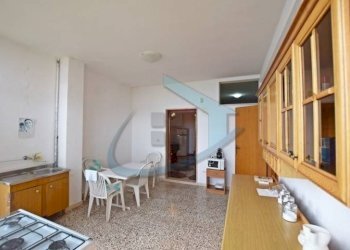 Cucina - Casa indipendente via Giuseppe Verdi, Gagliano del Capo - foto 15