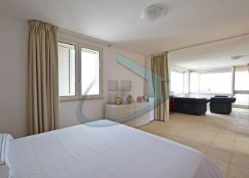 Camera da letto - Casa indipendente via Giuseppe Verdi, Gagliano del Capo - foto 37