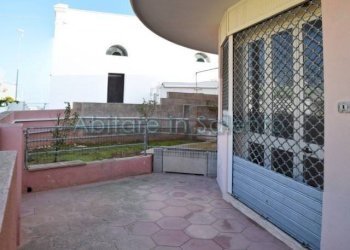 Ingresso - Casa indipendente via Giuseppe Verdi, Gagliano del Capo - foto 44