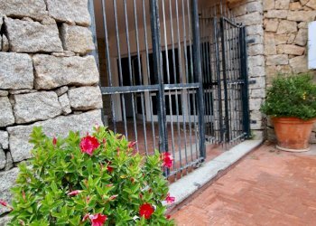 Negozio Via della Marina, Arzachena - foto 11